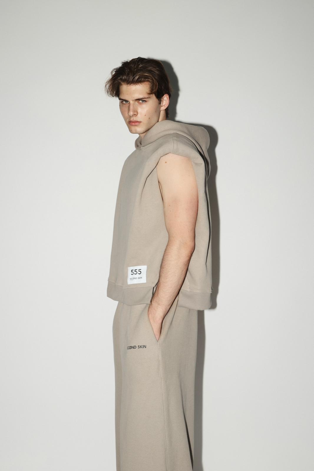 Vest 10