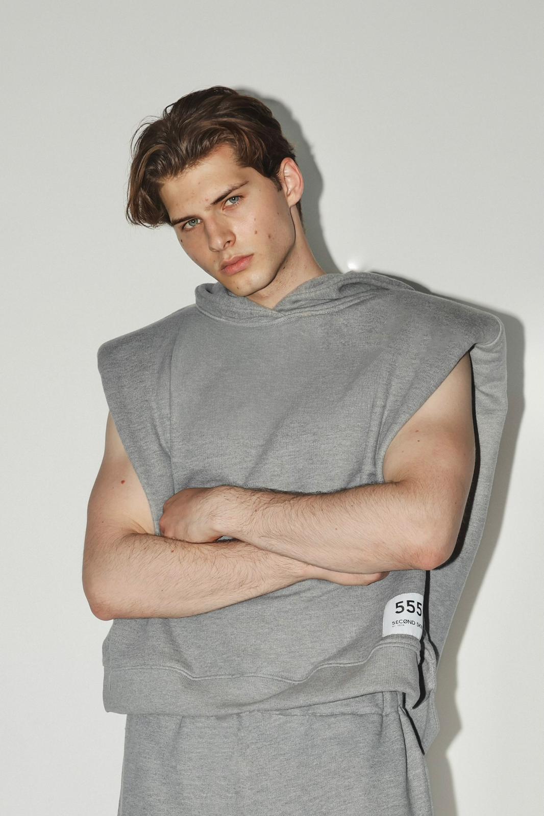 2 grey vest